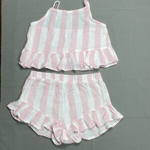 Girl's summer top and shorts set